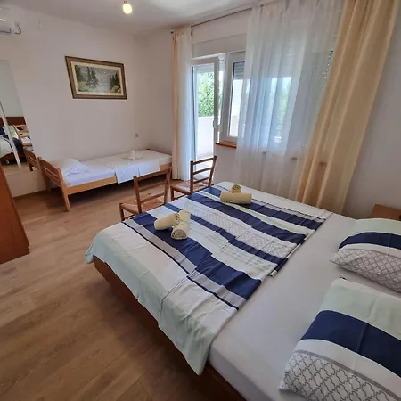 Apartament Bruno Mit Blick Auf Wasser By Interhome