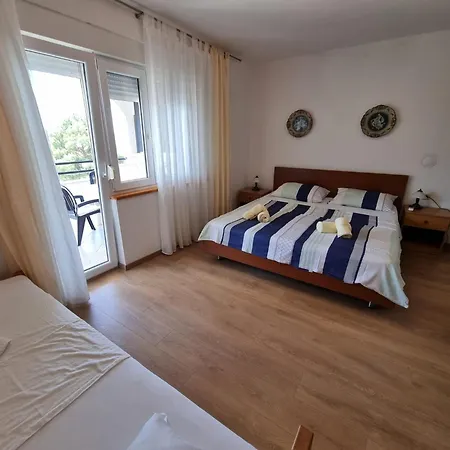 Bruno Mit Blick Auf Wasser By Interhome Apartment