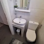 Bruno Mit Blick Auf Wasser By Interhome تْسْغيكفانِتْسا
