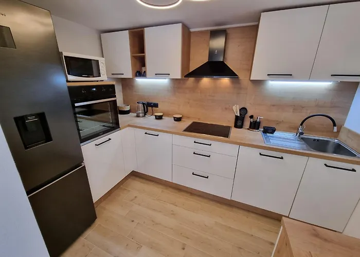 Bruno Mit Blick Auf Wasser By Interhome *